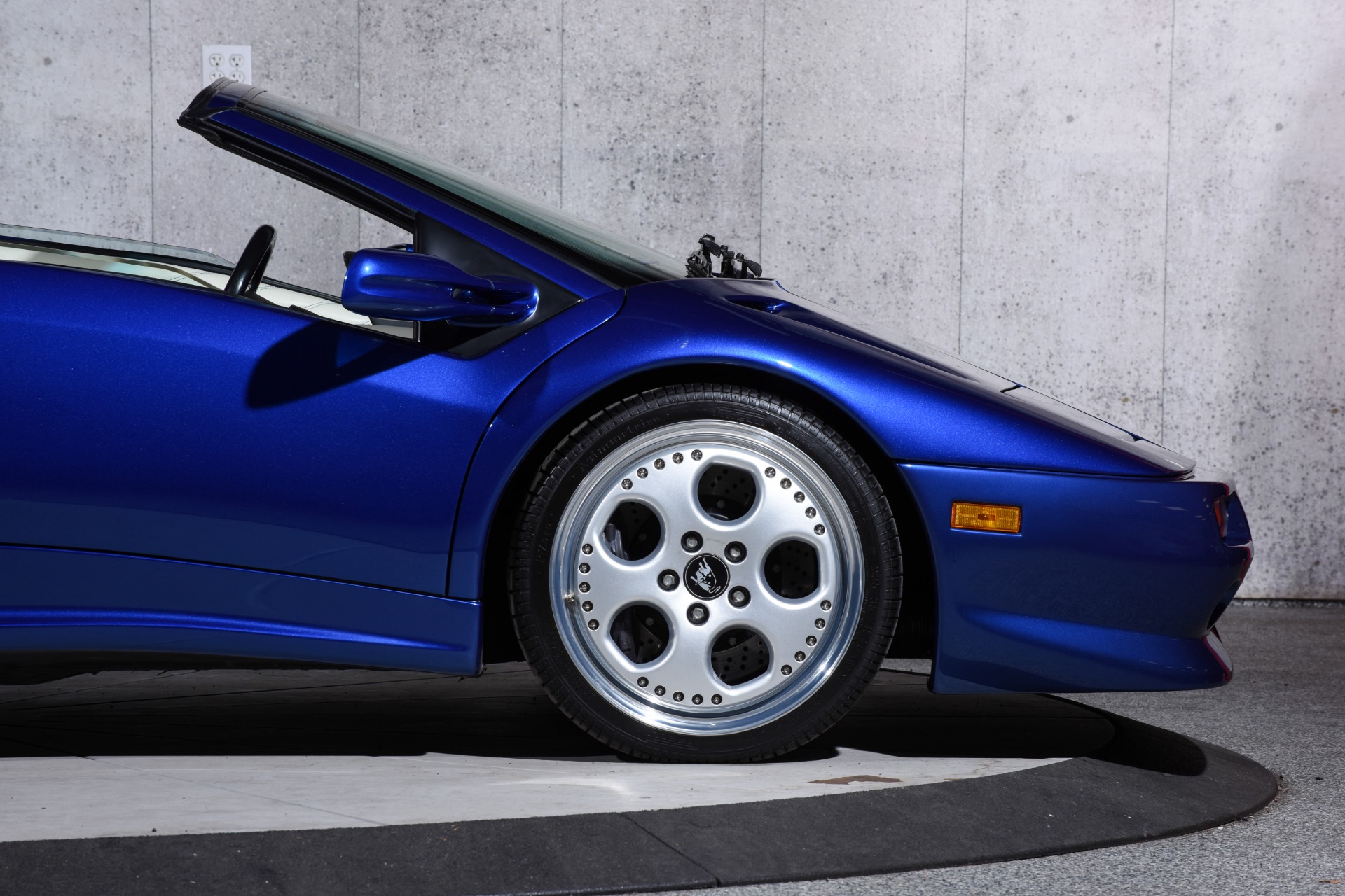 Used 1998 Lamborghini Diablo VT Roadster For Sale (Sold