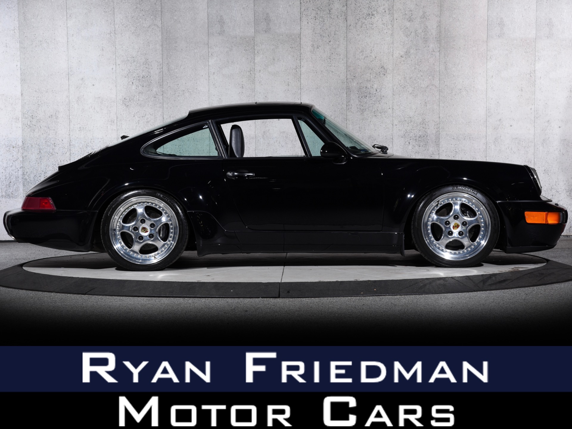 Carrera 0 Porsche 1 リアエンブレム | (Sold) Sale For PORSCHE Used 