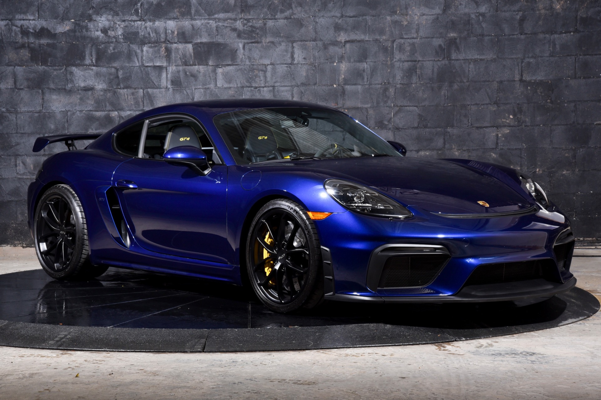 【ファムフーハンニャン】4/4　④ Used 2020 Porsche 718 Cayman GT4 For Sale (Sold) | Ryan Friedman