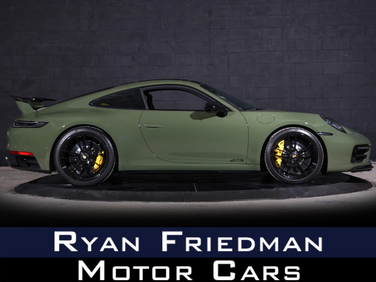 2024 Porsche 911 GTS