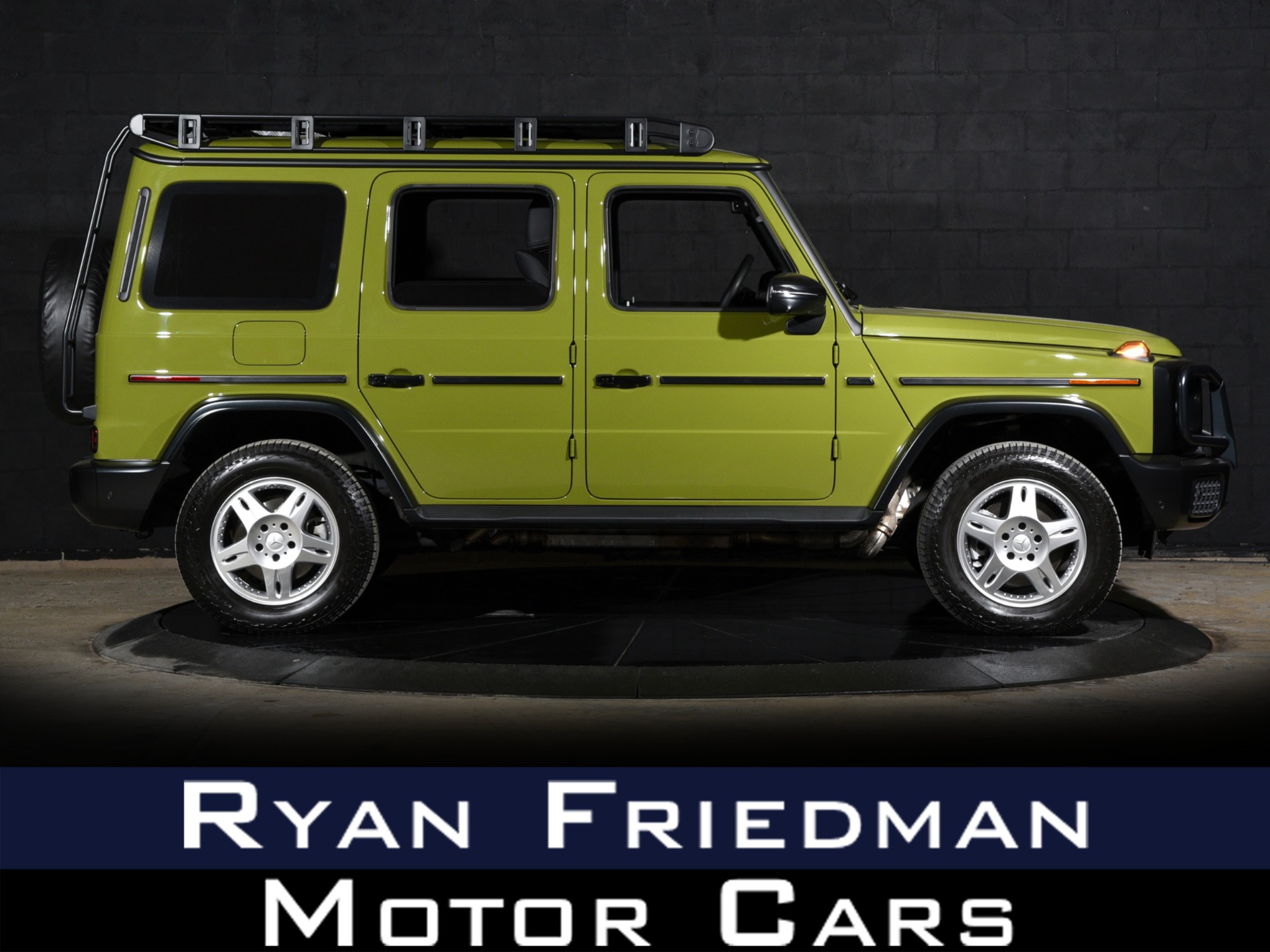 2025 Mercedes-Benz G-Class G 550's photo