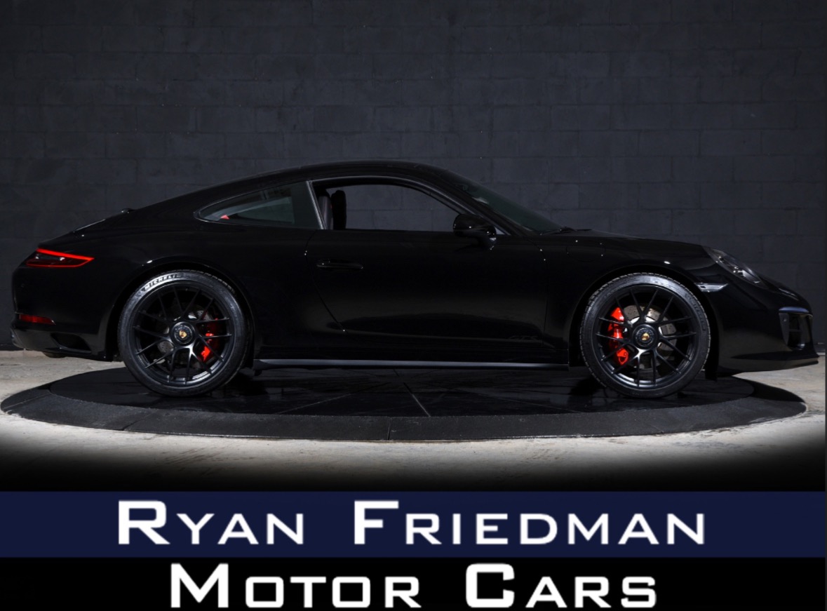 2019 Porsche 911 Carrera 4 GTS Coupe's photo