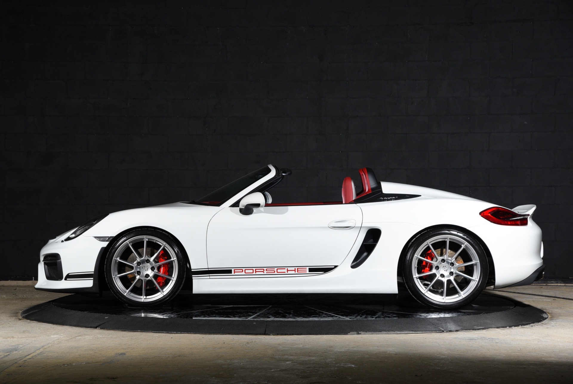 2016 Porsche Boxster Spyder - Photo 13