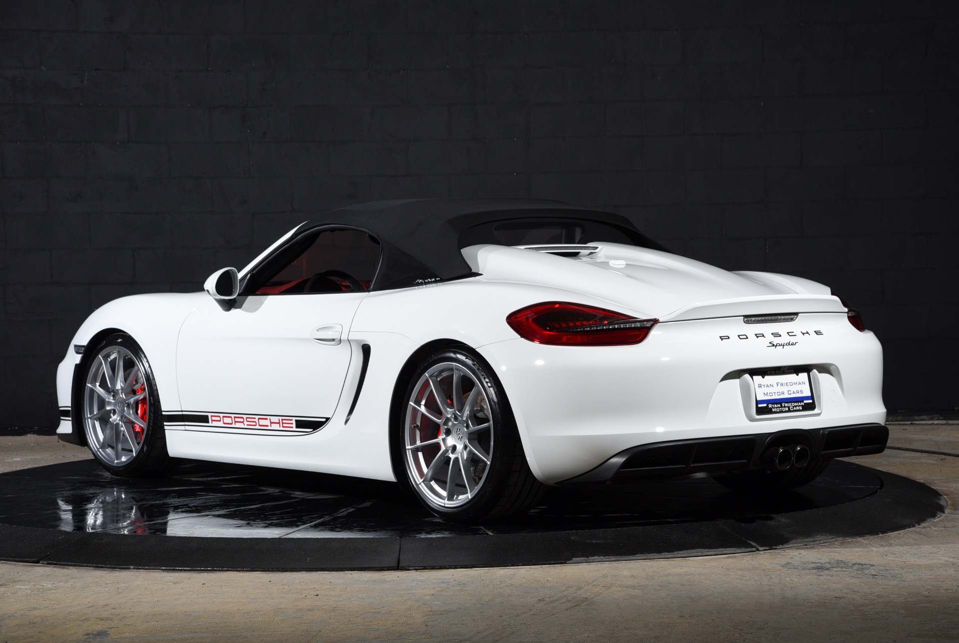 2016 Porsche Boxster Spyder - Photo 31