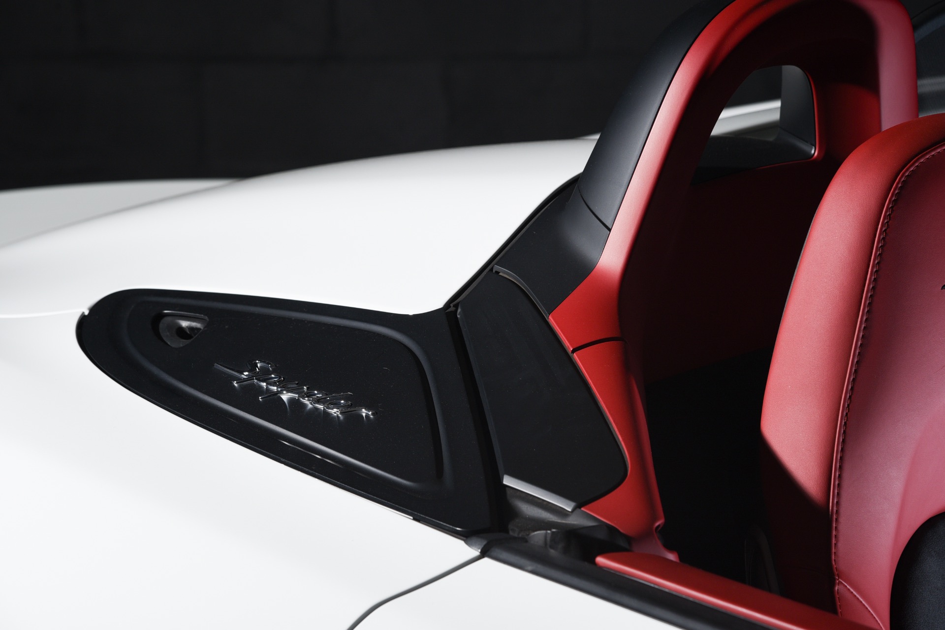 2016 Porsche Boxster Spyder - Photo 8