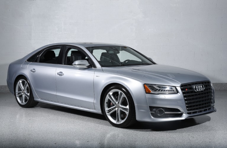 2015 Audi S8