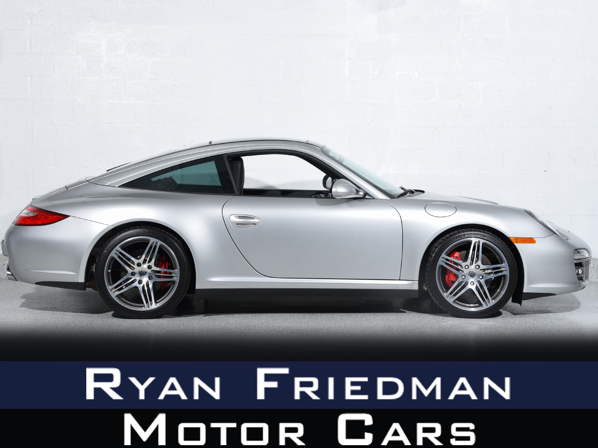 2010 Porsche 911 Targa 4S's photo