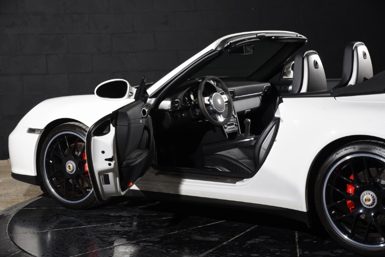 2011 Porsche 911 Carrera GTS - Photo 40