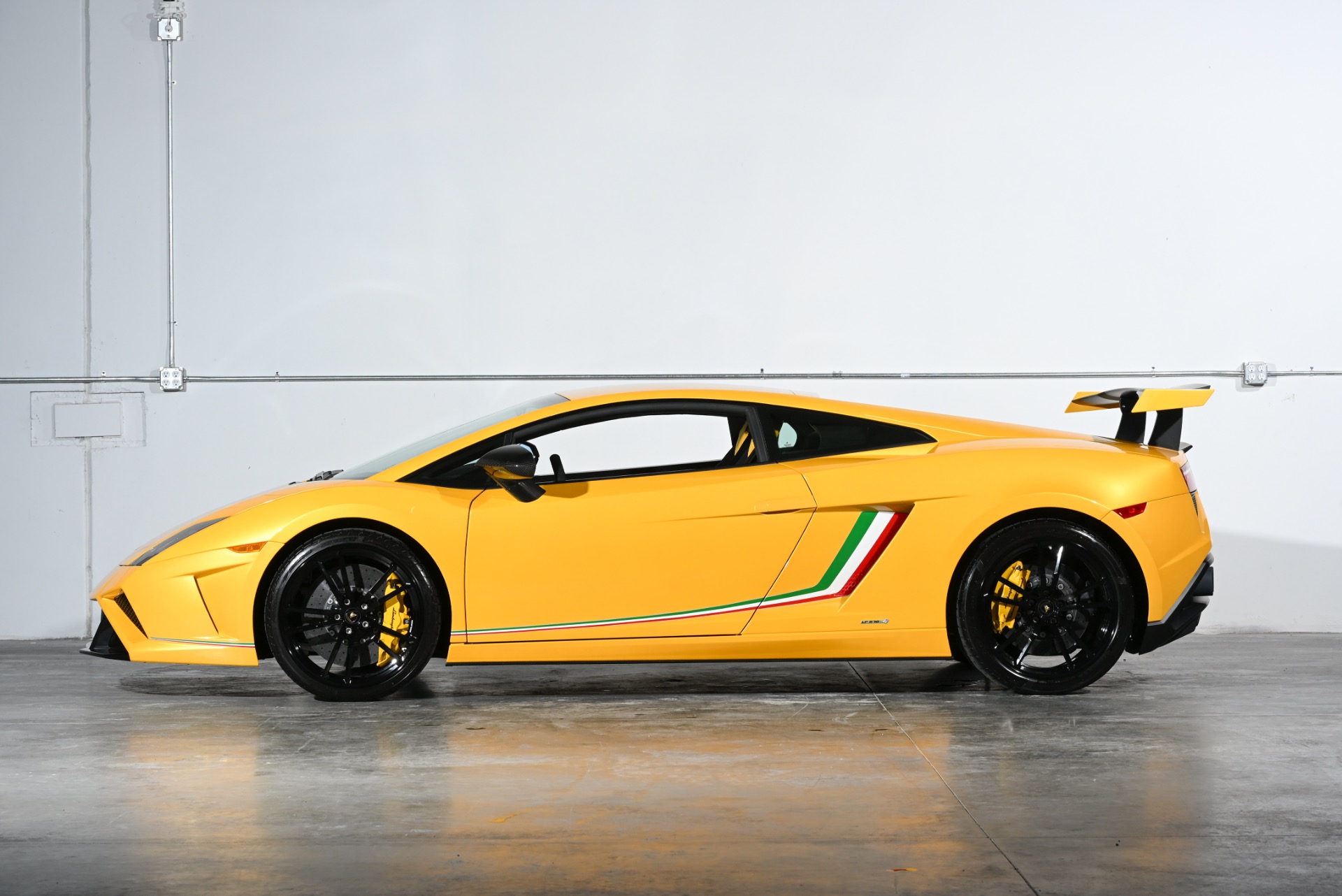 Used 2014 Lamborghini Gallardo LP 570-4 Squadra Corse For Sale