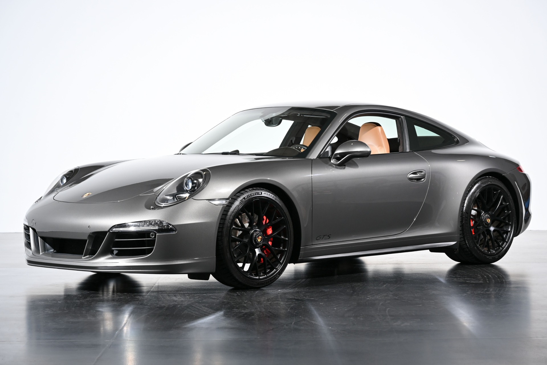 2015 Porsche 911 Carrera 4 GTS