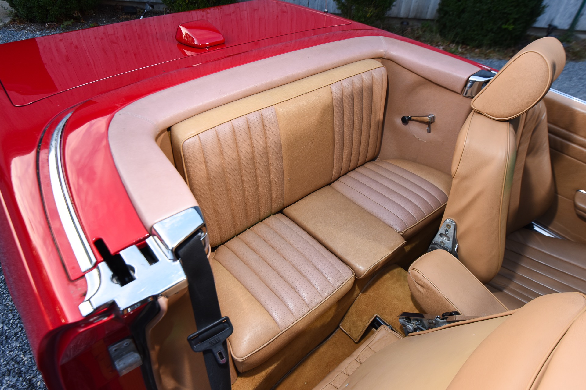 Mercedes 560sl seats shop