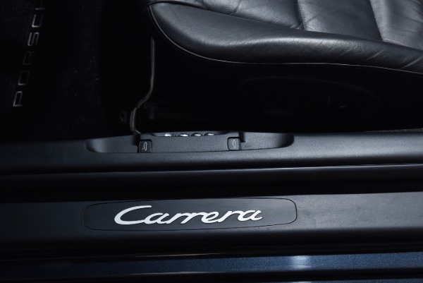 Used 2004 Porsche 911 Carrera for sale Sold at Ryan Friedman Motor Cars LLC in Glen Cove NY 11542 20