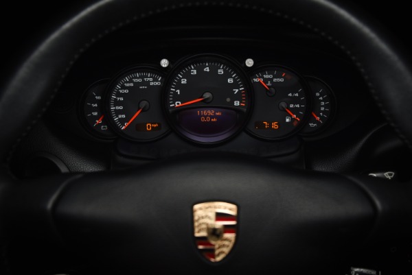 Used 2004 Porsche 911 Carrera for sale Sold at Ryan Friedman Motor Cars LLC in Glen Cove NY 11542 32