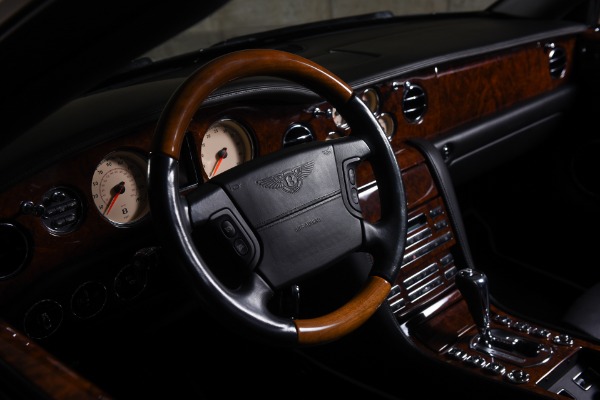 Used 2008 Bentley Azure for sale $89,995 at Ryan Friedman Motor Cars LLC in Glen Cove NY 11542 21