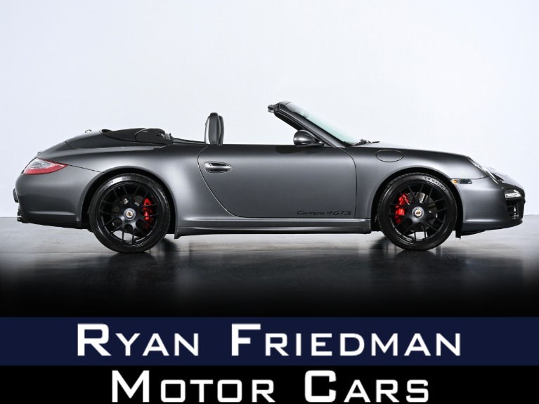 2012 Porsche 911 Carrera 4 GTS